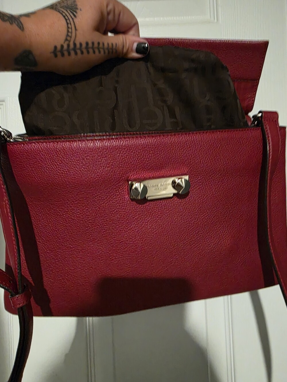 Henri Bendel Modern Icon Satchel in red (often listed as "Sundried Tomato") - Picture 4 of 13